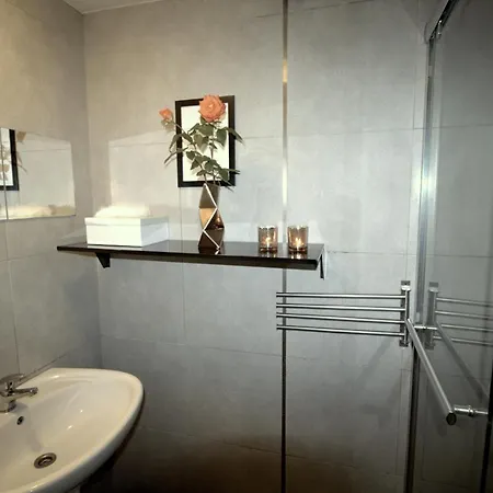 Chambres Dans En Colocation Avec Jardin Tram 1 & 2